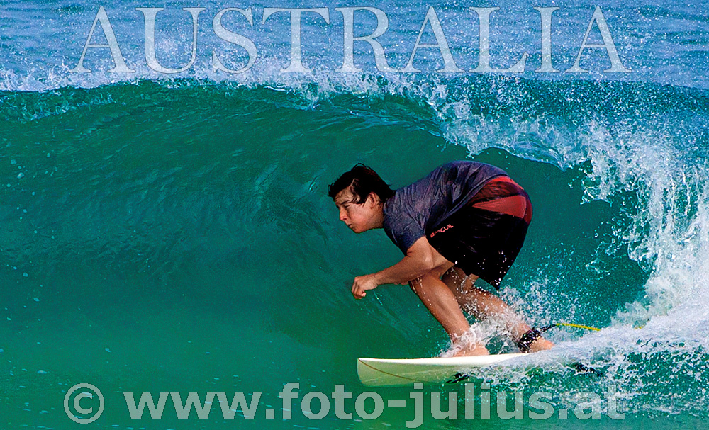 Australia_217+Surfer.jpg, 408kB