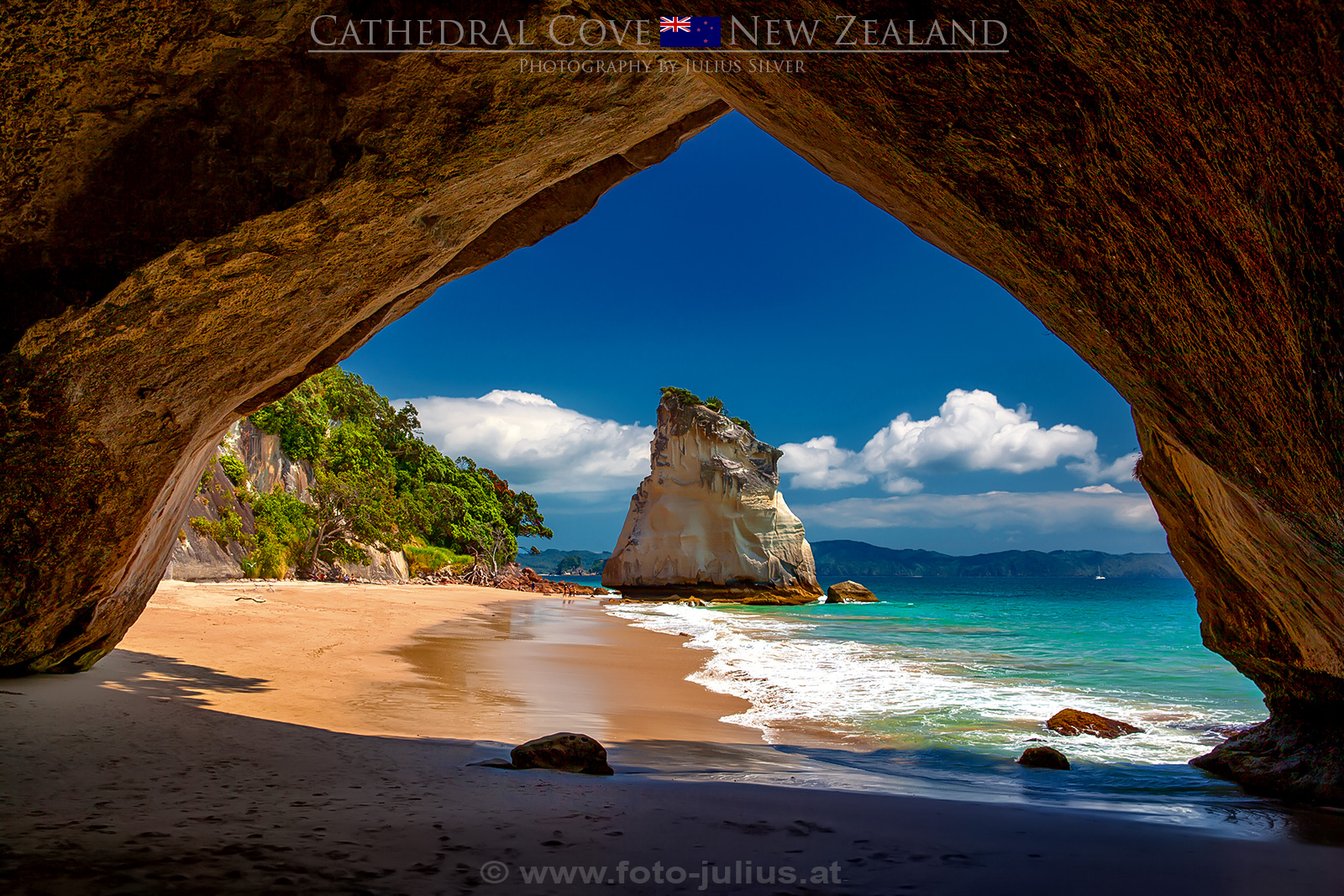 NewZealand037a_Cathedral_Cove.jpg, 1009kB
