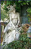 Vienna, Statue am Zentralfriedhof, Photo Nr.: W2836