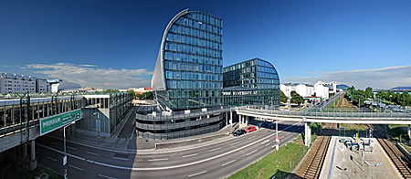 Vienna, Rivergate Building Brogebude, Handelskai, Photo Nr.: W4998