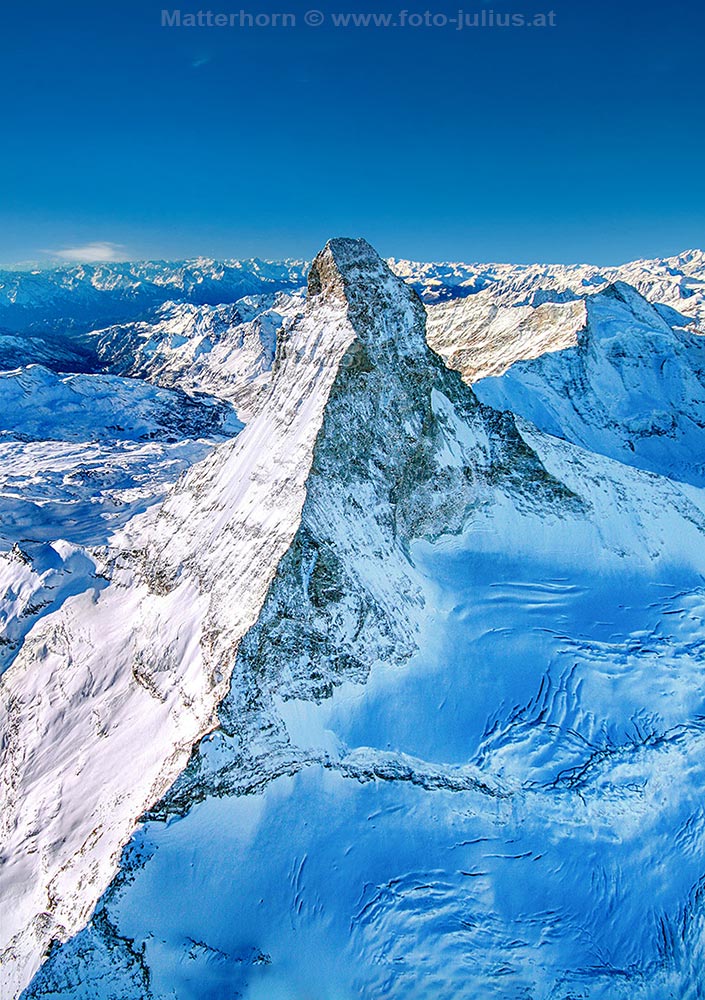 0628b_Matterhorn_Aerial_Photo.jpg, 202kB