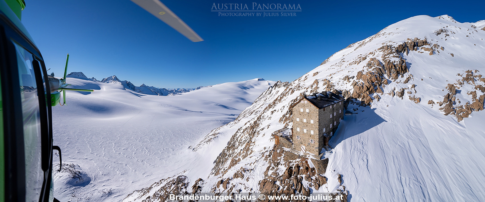 3286a_pano_Brandenburger_Haus.jpg, 540kB