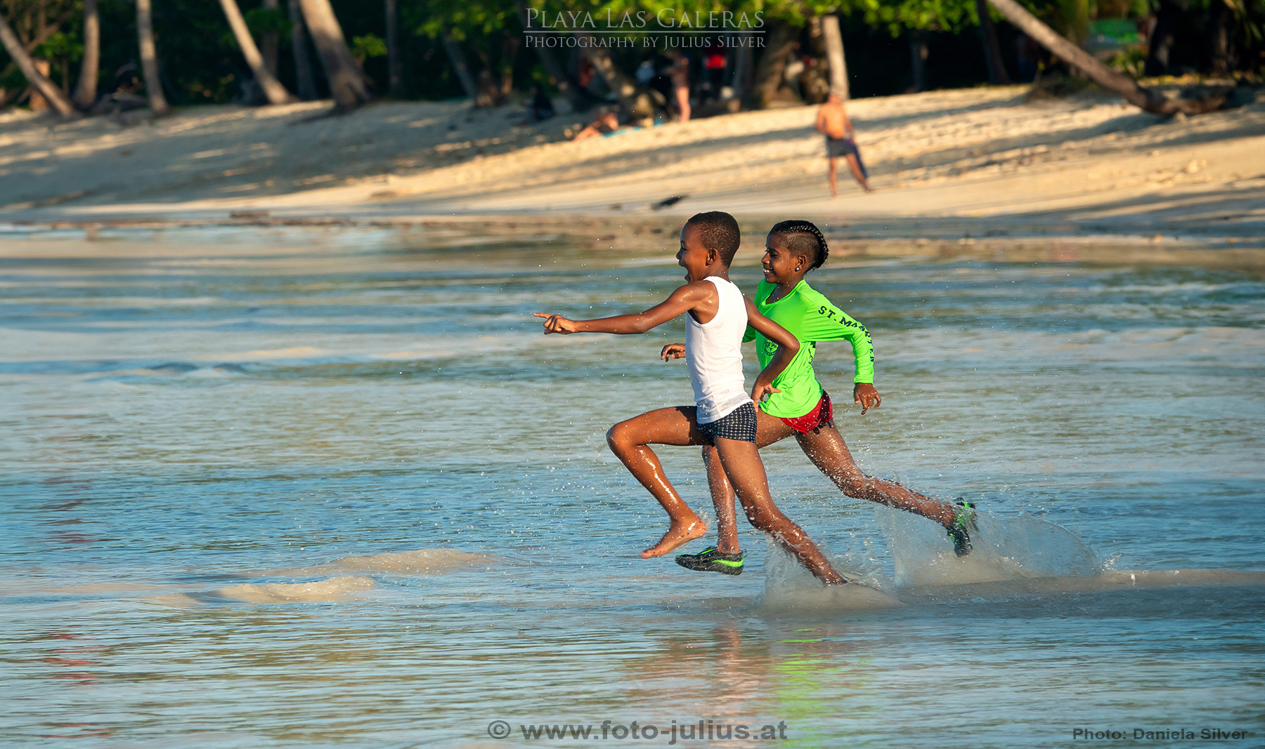 153a_Playa_Las_Galeras.jpg, 1,1MB