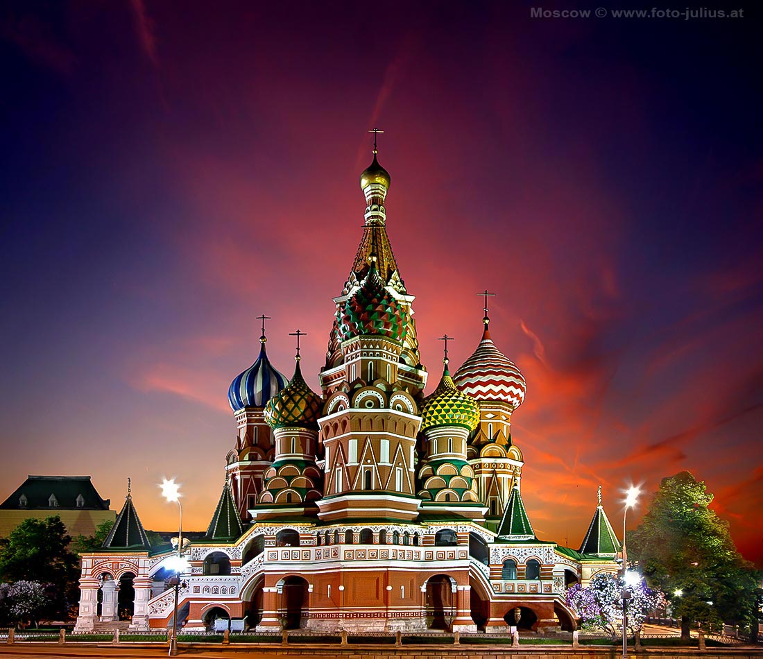 712b_Moscow_Saint_Basils_Cathedral.jpg, 183kB