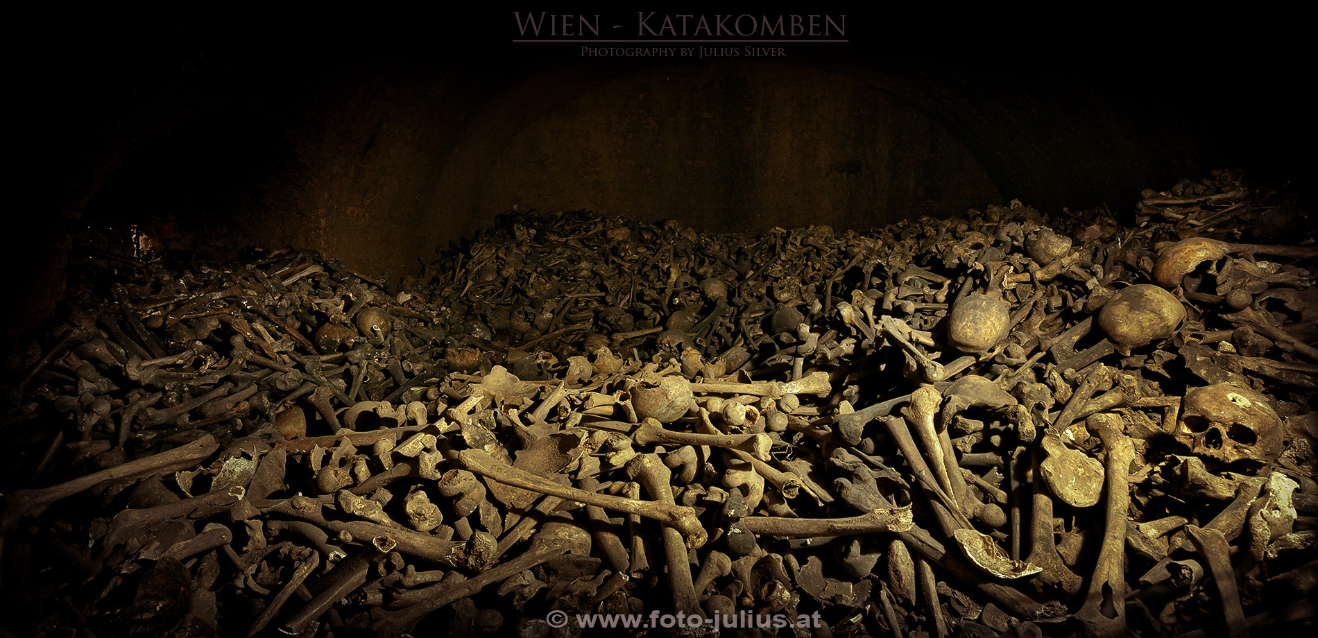 W5780a_Vienna_Catacombs.jpg, 777kB