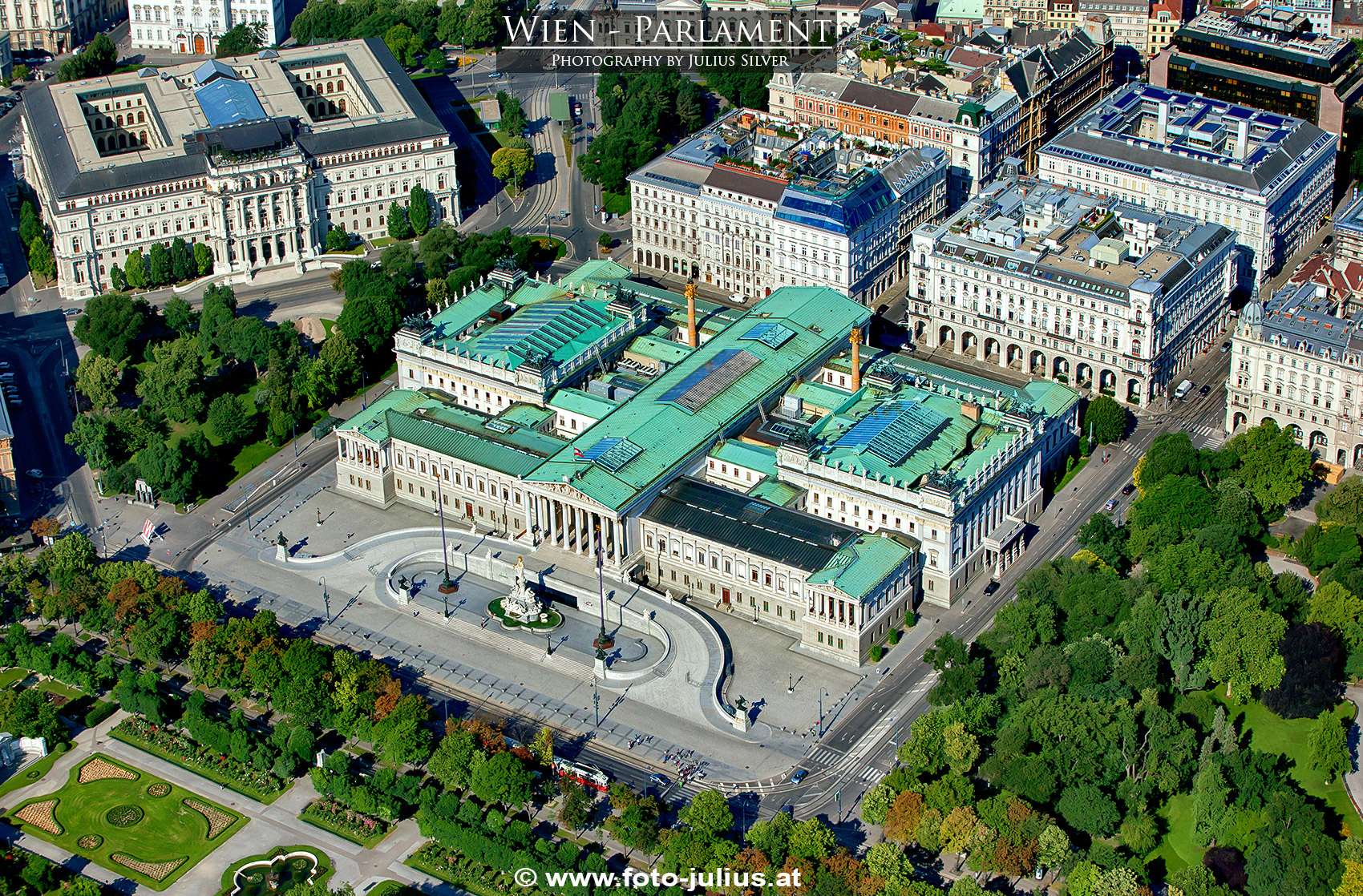 W6027a_Parliament_Vienna.jpg, 1,3MB