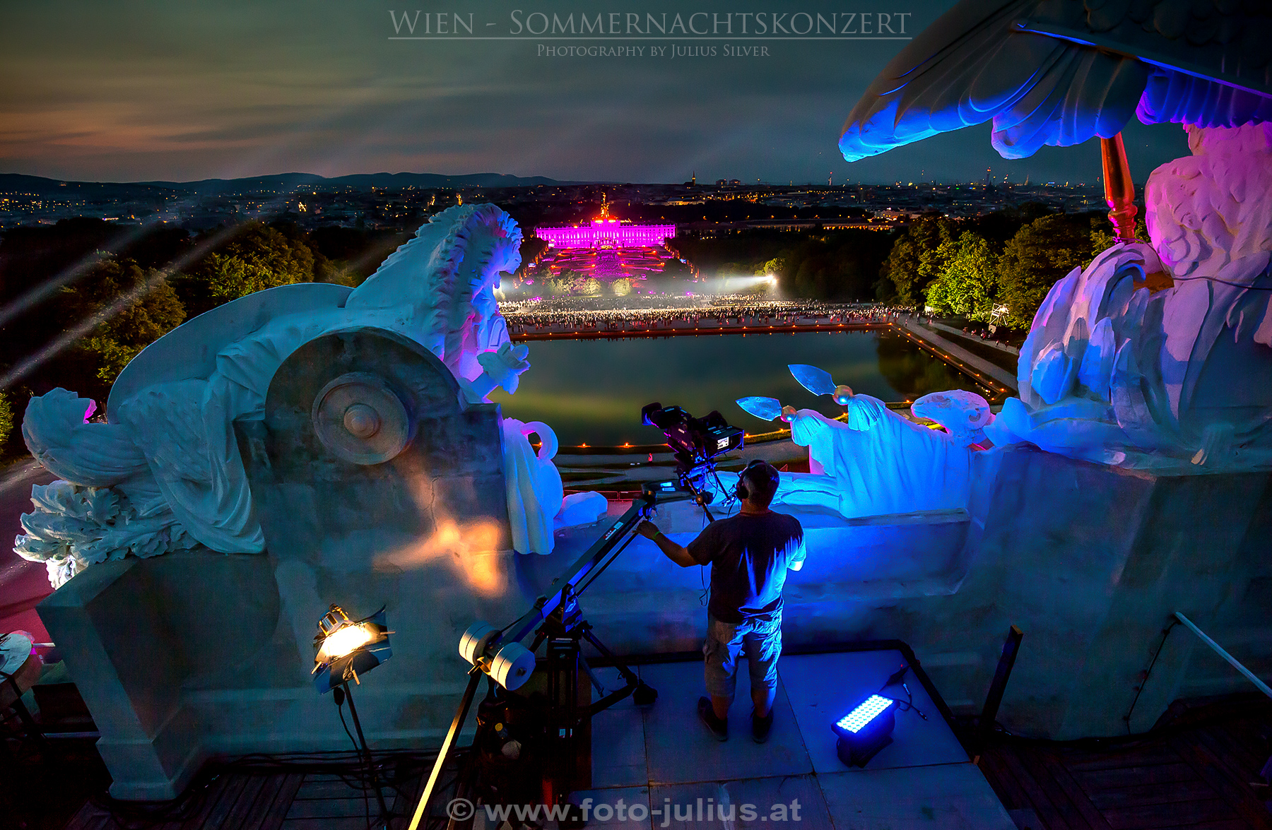 W6910a_Sommernachtskonzert_Wien.jpg, 1,4MB