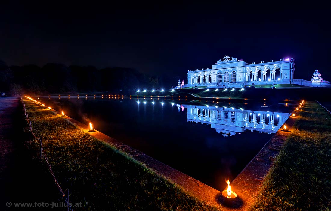 W7186b_Schloss_Schonbrunn.jpg, 92kB