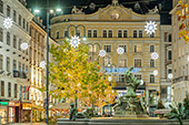 W8242_Neuer_Markt.jpg, 16kB