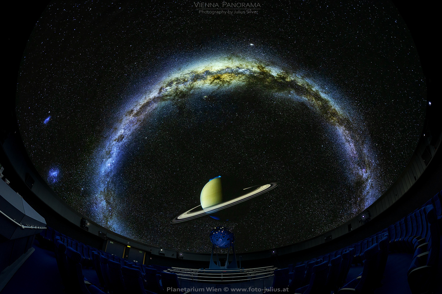 W8259a_Planetarium_Wien.jpg, 905kB