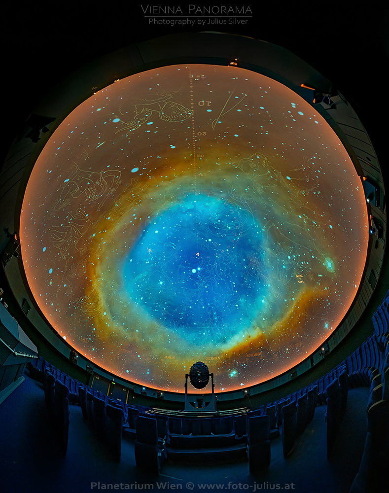 W8272a_Planetarium_Wien.jpg, 488kB