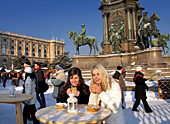Austria, Vienna, Adventmarkt, Weihnachtsmarkt, Winter, People, Maria-Theresien-Platz, Photo Nr.: W4812